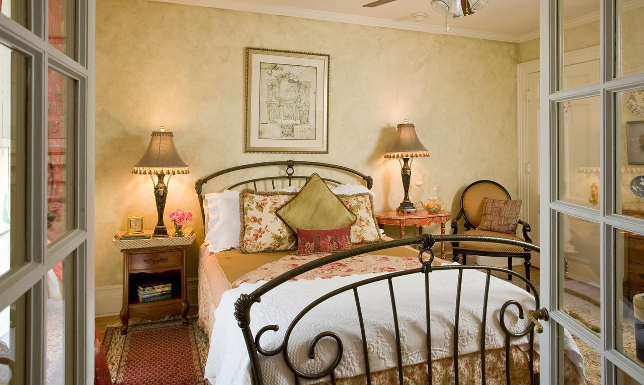 A B&B At The Edward Harris House Inn 羅徹斯特 外观 照片